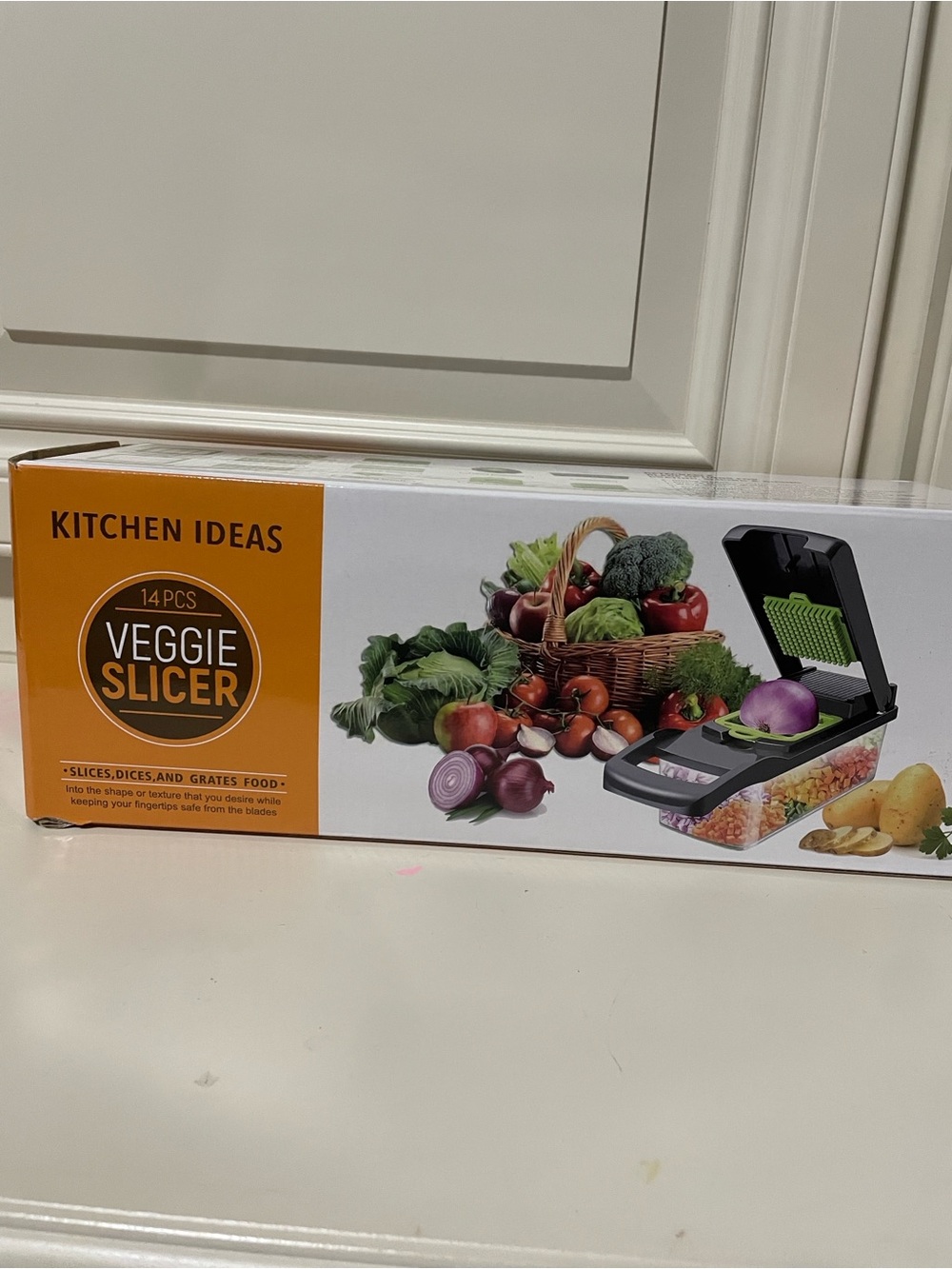Veggie Slicer - Green and Black